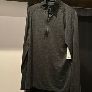 Lulu Lemon Metal Vent Tech 1/2 Zip
